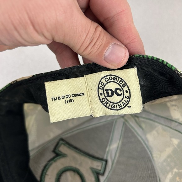 Green Lantern Hat Cap Fitted Embroidered Adult Men DC Comics - Picture 9 of 11